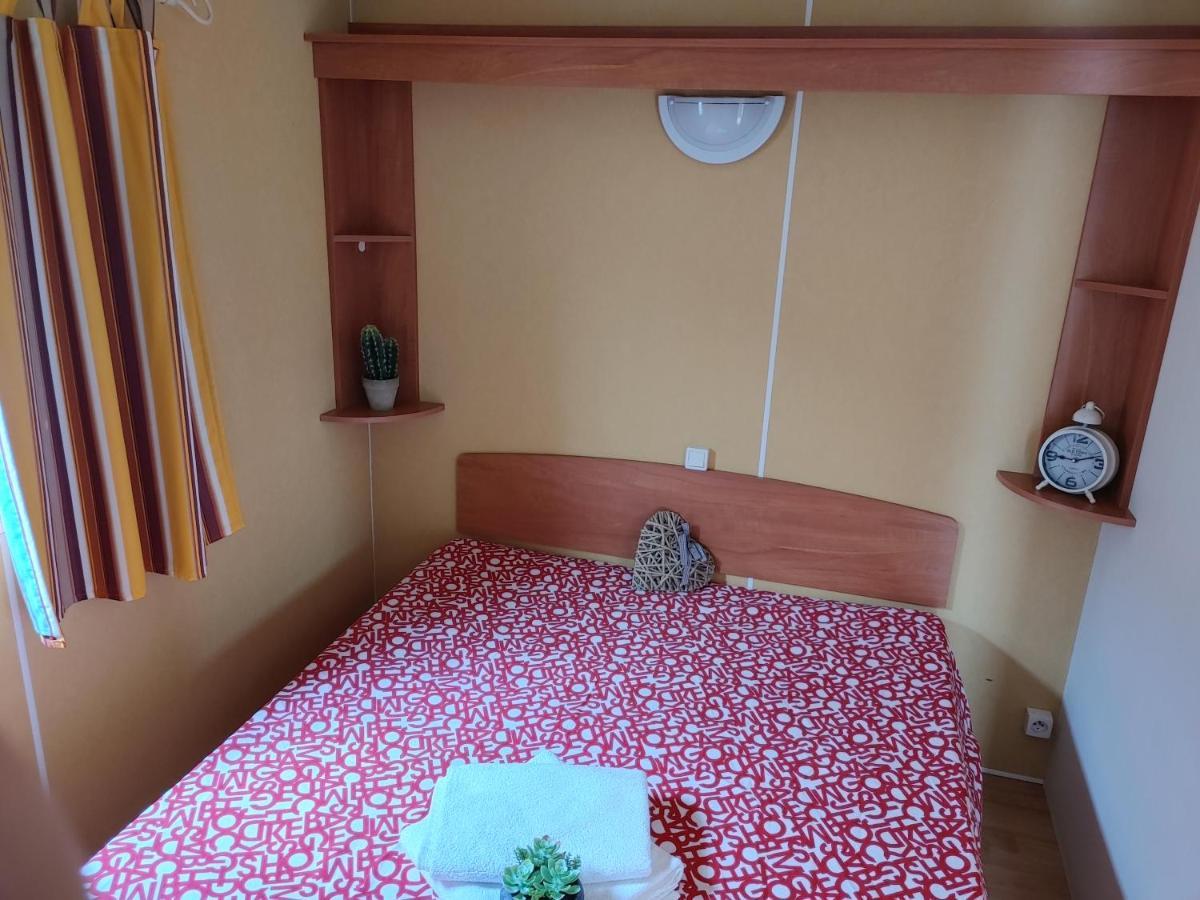 Chalet-Home Familiar "Cal India" "Pet Friendly" Sant Carles De La Rapita Exterior photo
